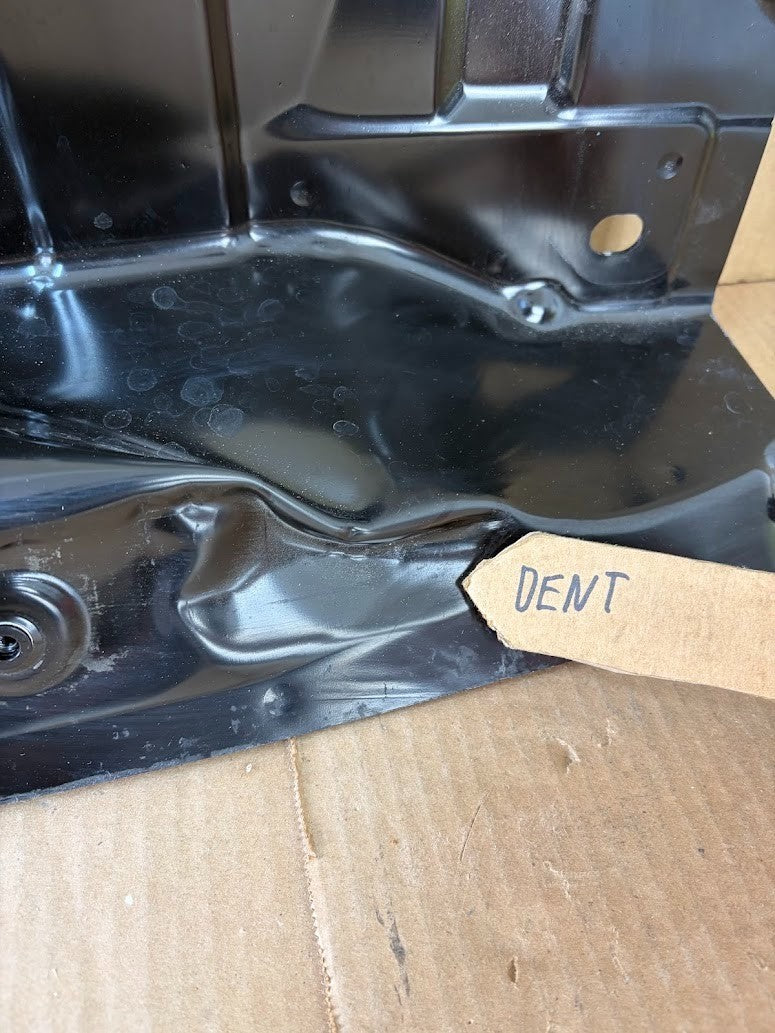 ✅20-24 Tesla Model Y Rear Trunk Body Cover Panel Black 1487744-00-C OEM /dented
