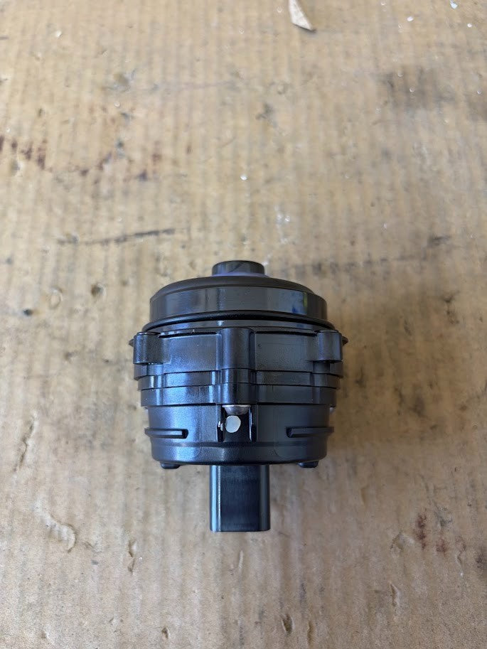 ✅NEW! Tesla Model 3/Y Thermal System Super Manifold Coolant Pump 1492611-S0-A