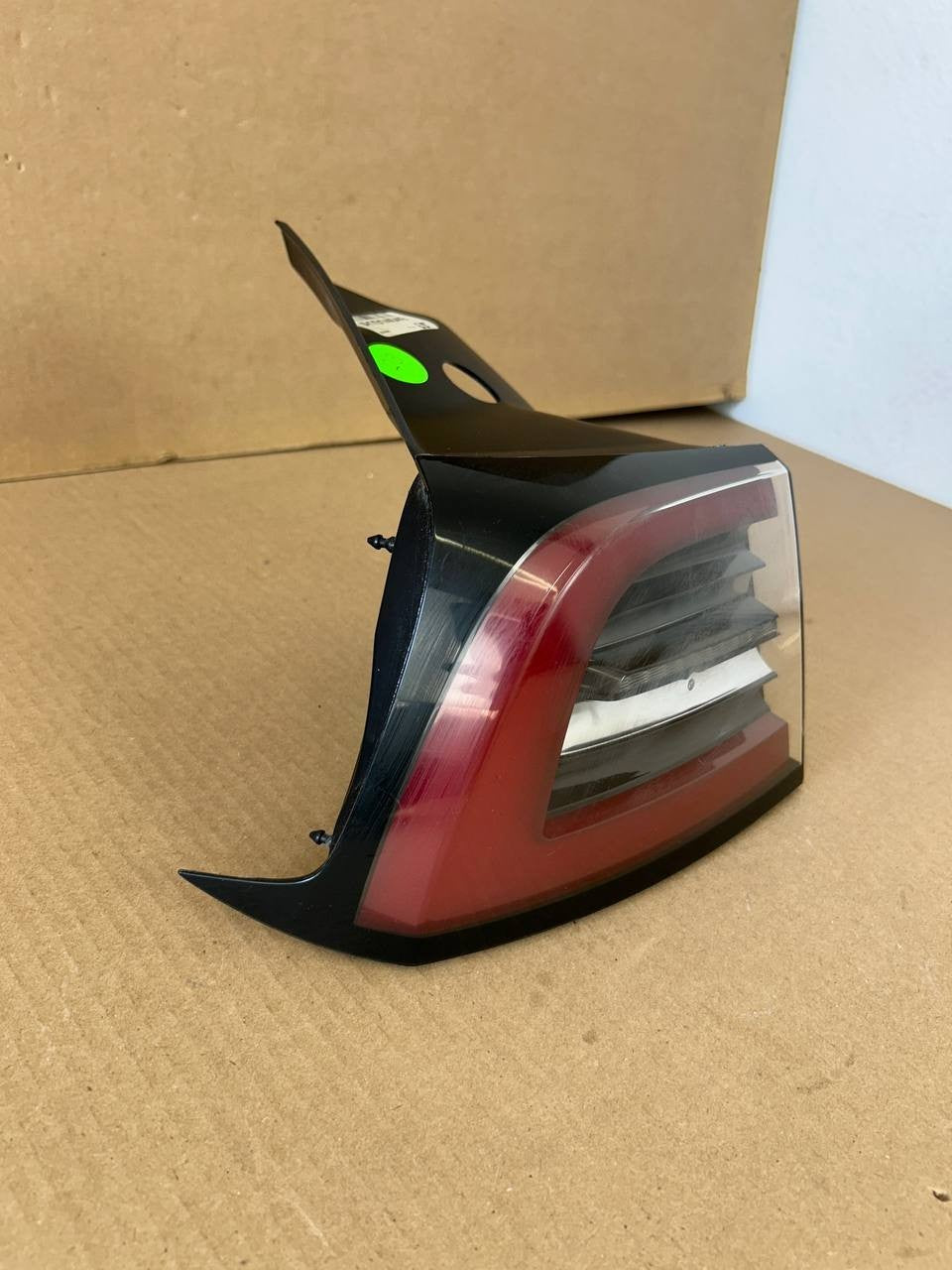 ✅OEM 2017 - 2020 Tesla Model 3 Left Driver LED Tail Light Lamp 1077397-99-G