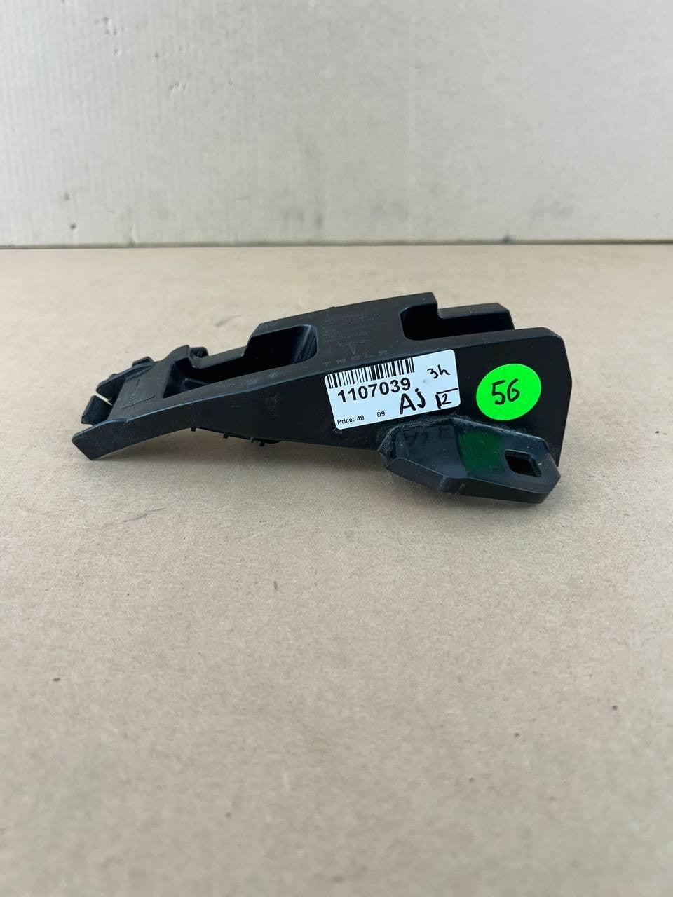 ✅ 24 Tesla Model 3 Highland Rear Left Tail Light Bracket 1755642-00-E
