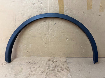 ✅20-24 Tesla Model Y Rear Right Flare Molding Wheel Trim 1494164 /scratched