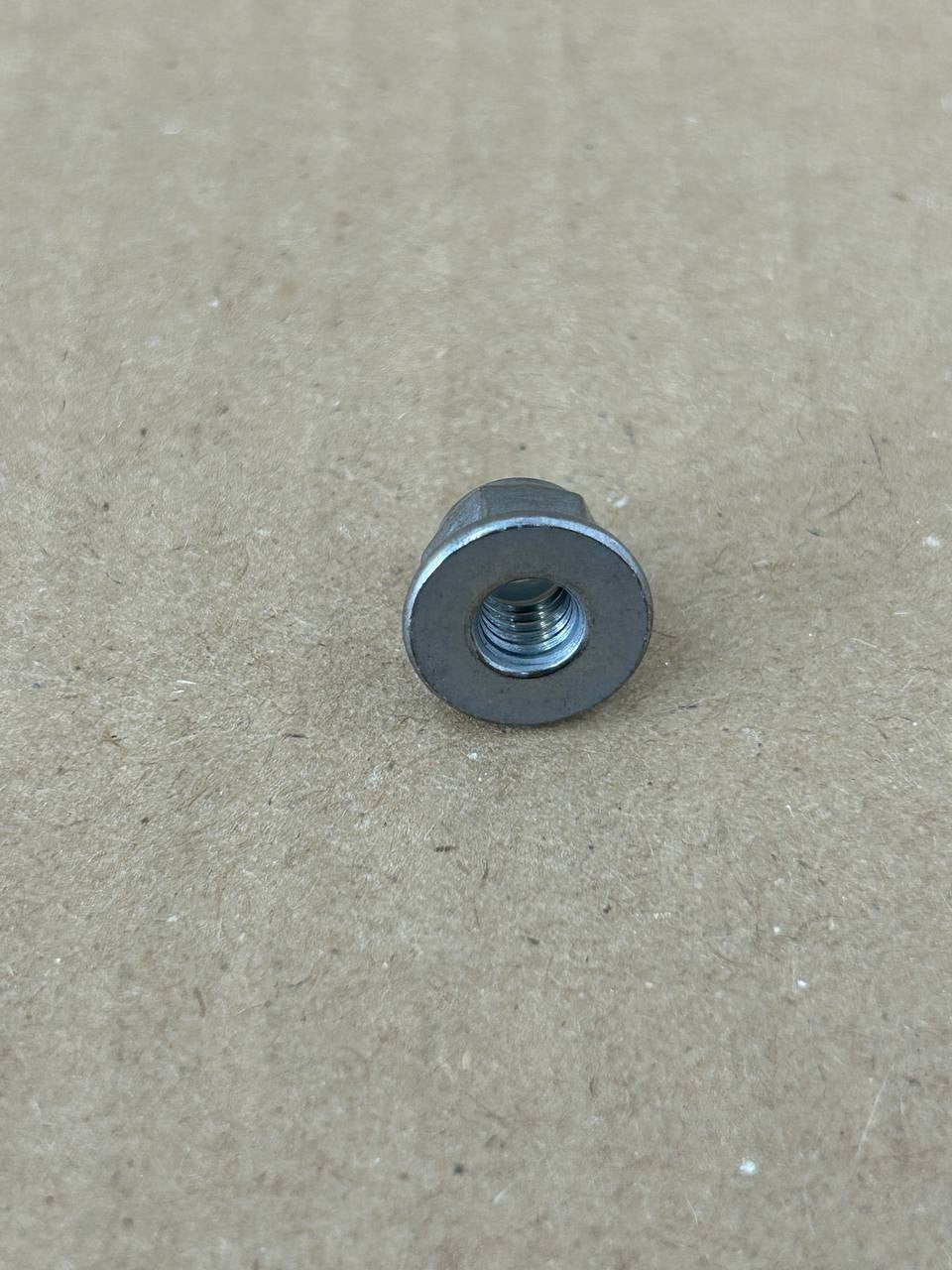 ✅ Tesla Model 3, S,X Nut FLG Hex M6x1 004378-00-B