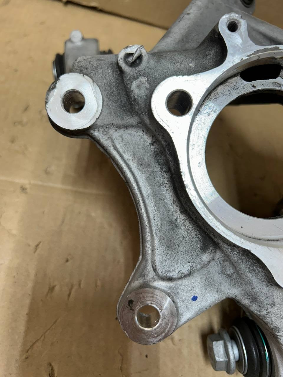 ✅ 2020 - 2024 Tesla Model Y Rear Left Driver Steering Knuckle 1188411-00-F