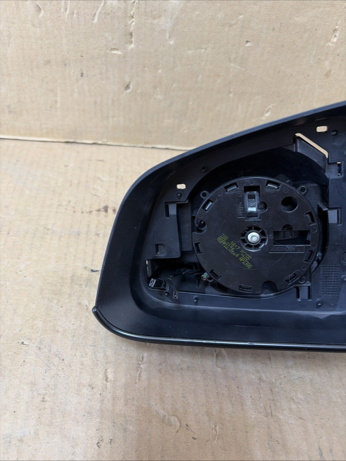 ✅ 20-24 Tesla Model Y Left Hand driver Side Door Mirror 1495587-00-E /scratches