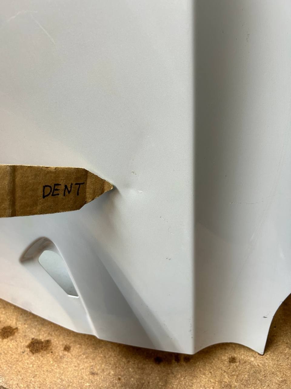✅2017-2024 Tesla Model Y Front Left Side Fender White w/dent and scratches