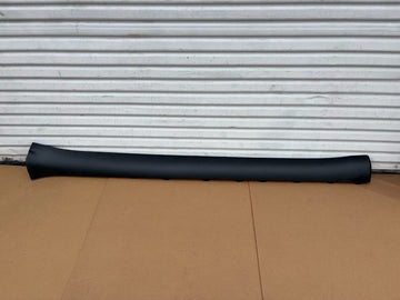✅ 25-26 Tesla Model Y Juniper Right Rocker Panel 1932565-00-B /scratched