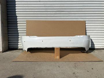 ✅16-21 Tesla Model S Rear Bumper Cover White 1077926 OEM w/dent snd scratches