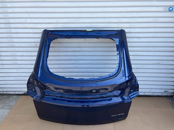 ✅ 2025+ Tesla Model Y Rear Trunk Lid Blue /scratched