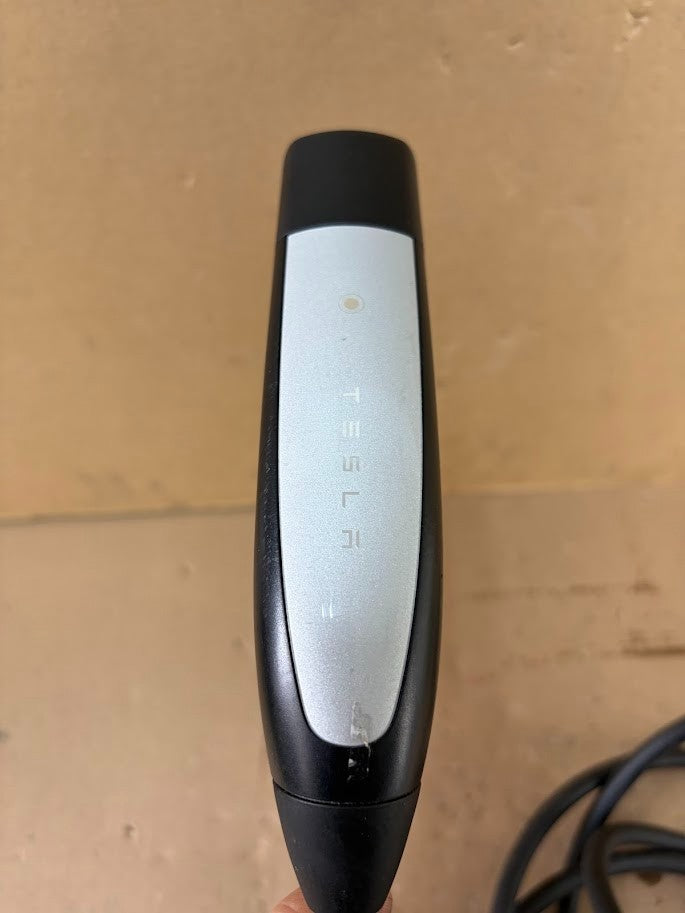 ✅ Tesla Model Y 3 S X Universal Mobile Connector OEM 11017989-00-G