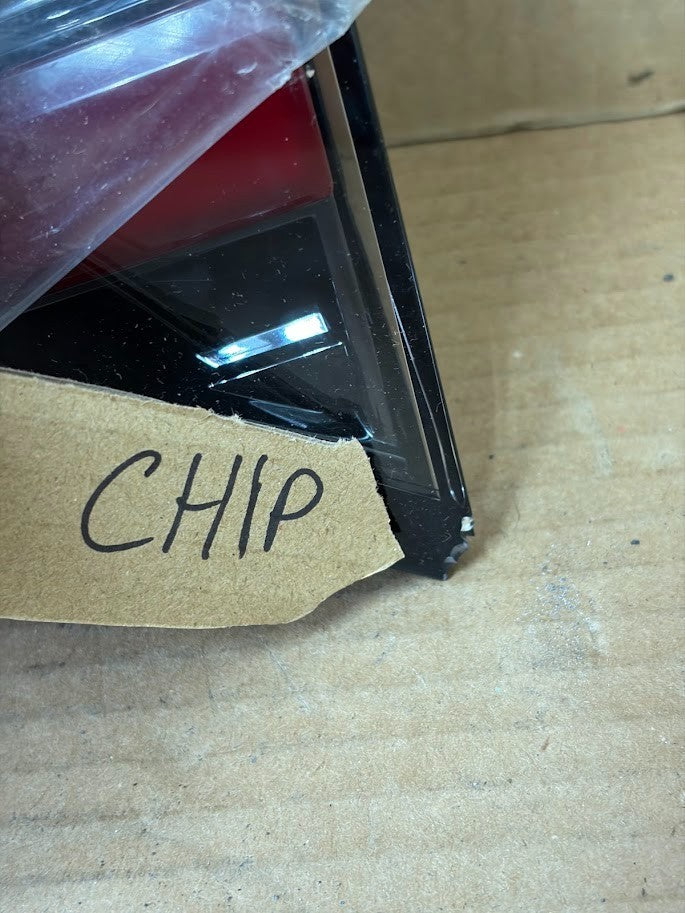 ✅ 21-26 Model X Rear Right Liftgate Inner Taillight 1565493-00-C /chip