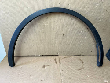 ✅ 20-24 Tesla Model Y Front Right Fender Garnish Wheel Arch Molding 1494186-00-B