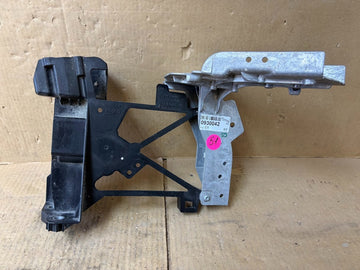 ✅16-23 Mercedes GLC300 X253 Radiator Support Bracket Front Left A2536201901