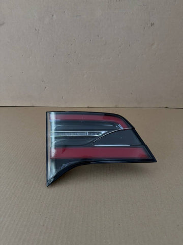 ✅ 2016 - 2021 Tesla Model X Left Inner Tail Light 1034336-00-B OEM