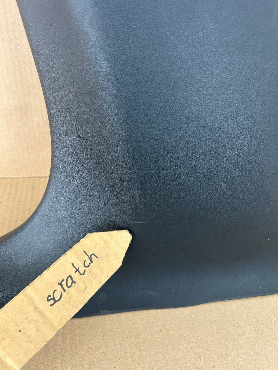 ✅ 2020-2024 Tesla Model Y MY Left B-Pillar Lower Trim Cover Panel 1494668-00-D