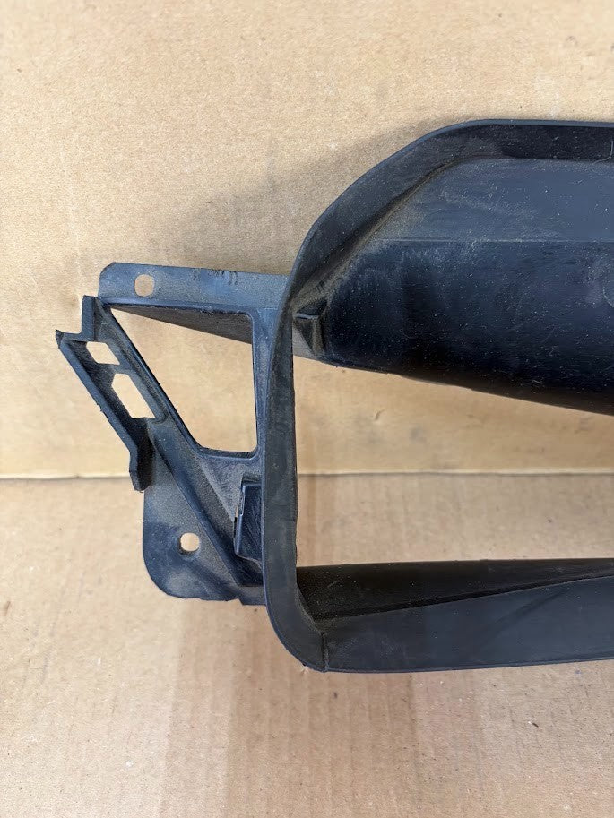 ✅16-20 Tesla Model S Front Lower Air Intake Duct Grille Cover 1057847-00-E