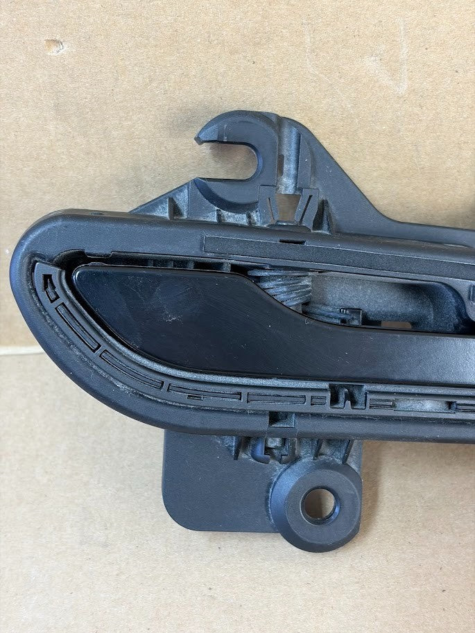 ✅ 17-23 Tesla Model Y 3 Right Passenger Door Handle 1528115-00-D