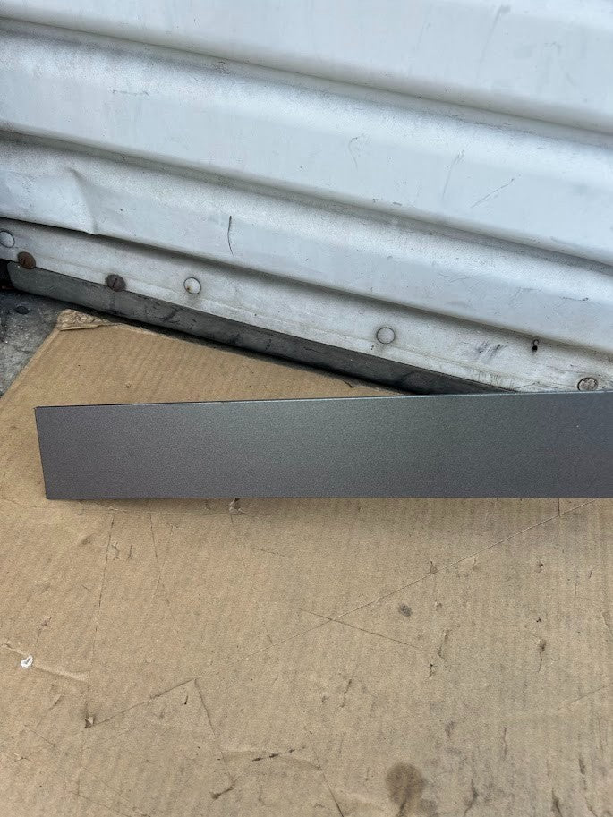✅ 24-25 Tesla Cybertruck Right Cantrail Molding Trim Panel 1860490-97-C