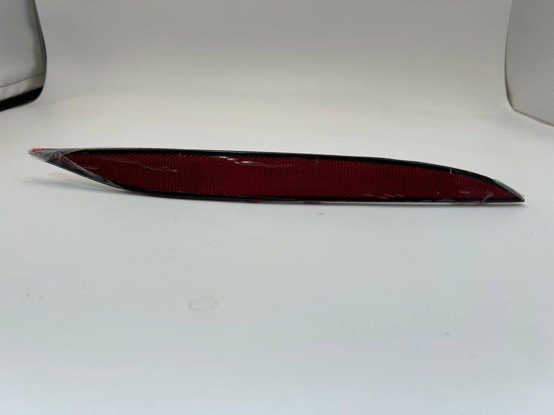 ✅NEW! 16-23 Model X Rear Passenger Bumper Lamp Reflector Light Right 1034343