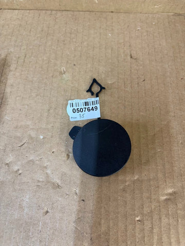 ✅ 25-26 Tesla Model Y Rear Bumper Lower Fascia Tow Cap 1932668-00-B