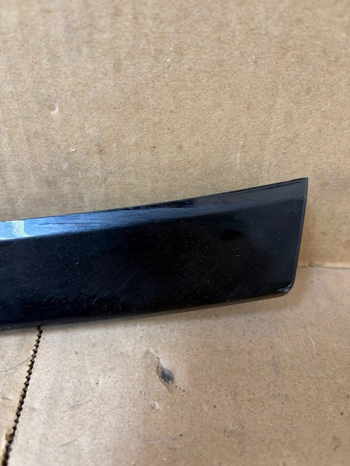 ✅2026 Lucid Gravity Front Right Upper Trim Fascia P2R-E22CP1-03