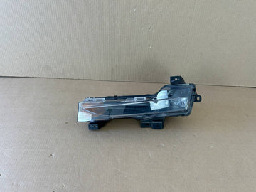 ✅ 2017-2020 Tesla Model 3 LH Turn Signal Fog Light OEM 1077391-00-E /broken