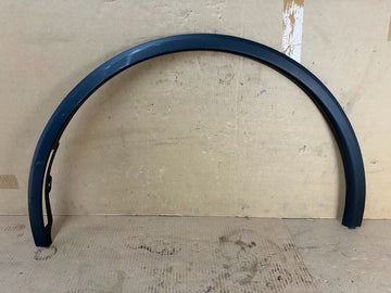 ✅25-26 Tesla Model Y Juniper Front Left Fender Molding 1937597-00-C/scratch