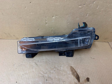✅ 17-23 Tesla Model 3 Fog Light Left Side Fog Lamp 2 Pin 1077389-00-F /damaged