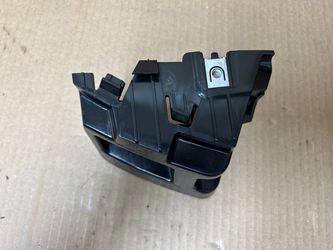 ✅NEW! 25+ Tesla Model Y Juniper Rear Left Tail Light Mount Bracket 1932680-00-C