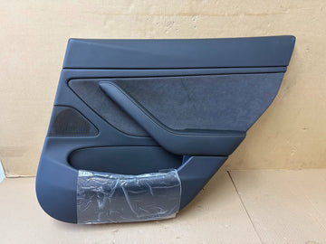✅ 17-20 Model 3 Rear Right Interior Door Panel Trim Card 1090415-01-L