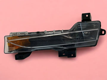 ✅ 17-23 Tesla Model 3 Left Side Fog Light 2 Pin 1077389-00-F /damaged