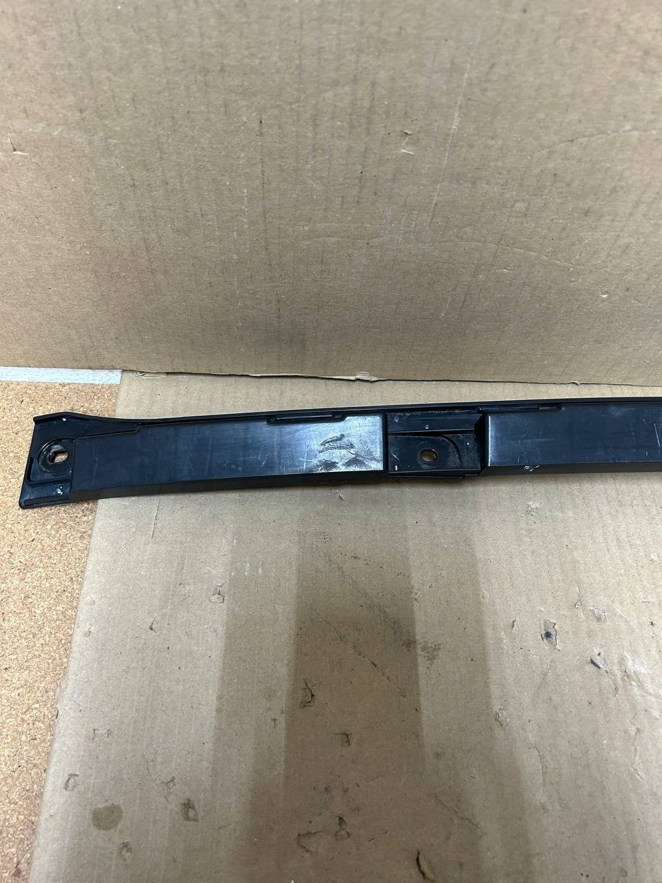 ✅ 12-20 Model S Rear Body Attachment Bumper Center Support Bracket 6007724