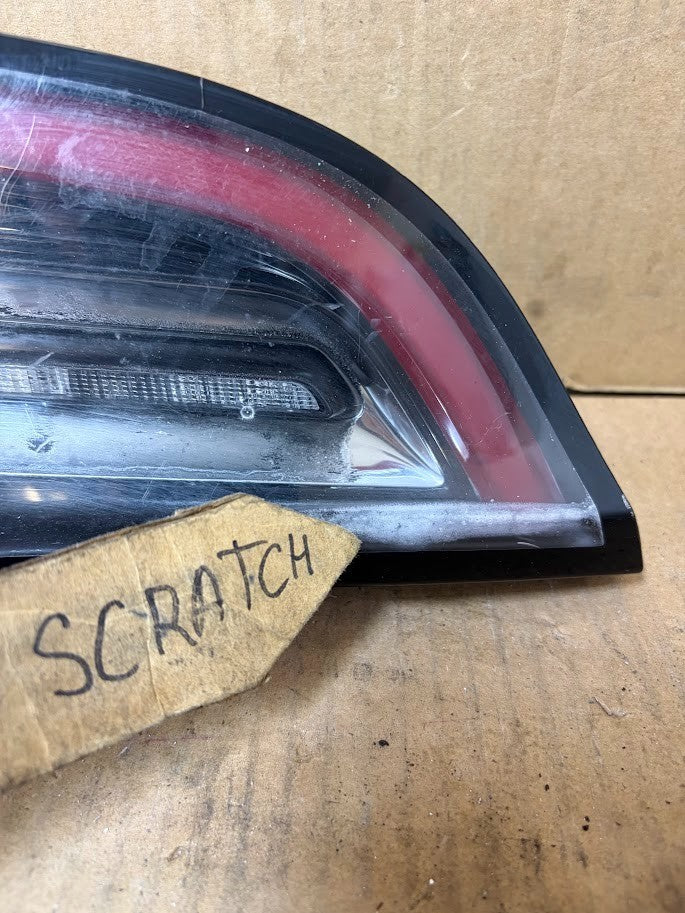 ✅17-23 Tesla Model Y/3 Left Inner Tail Light 3 PIN Chrome 1077401-00-B/not good