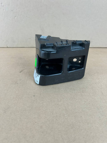 ✅ 20-24 Model Y Right Side Taillight Tail Lamp Bracket  1494039-00-D