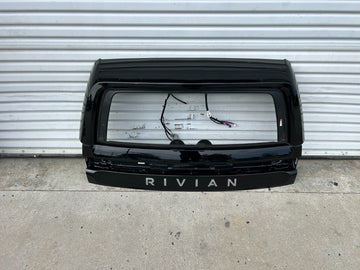 ✅21-23 Rivian R1S Upper Rear Trunk Liftgate Tailgate Hatch Cover PT00558437-C-00