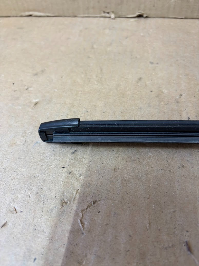 ✅ NEW! 2016+ Tesla Model X Front Right Windshield Wiper Blade 1034390-00-B