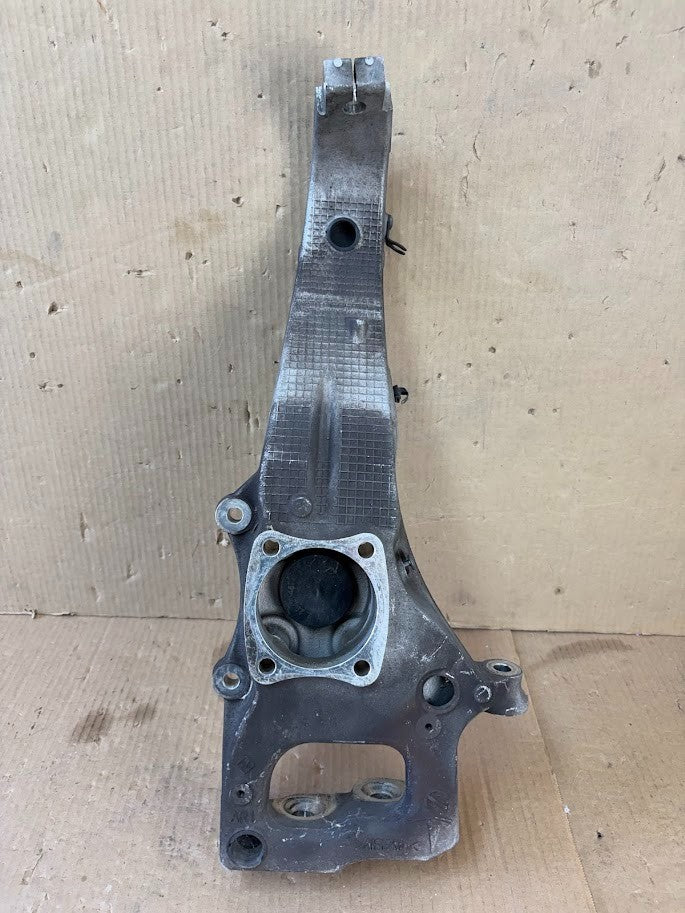 ✅ 2012-2016 Tesla Model S Front Right Suspension Knuckle Hub 6007018-00-C RWD