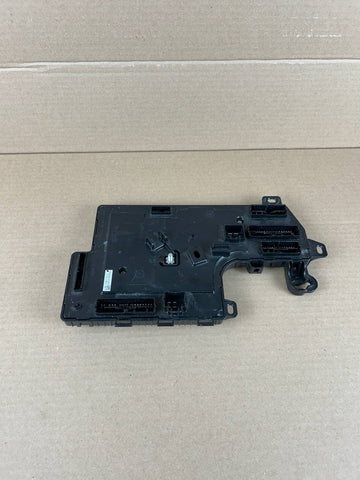 ✅ 17-23 Model 3 M3 Front Left Low Voltage Body Control Module Unit 1078673-00-F
