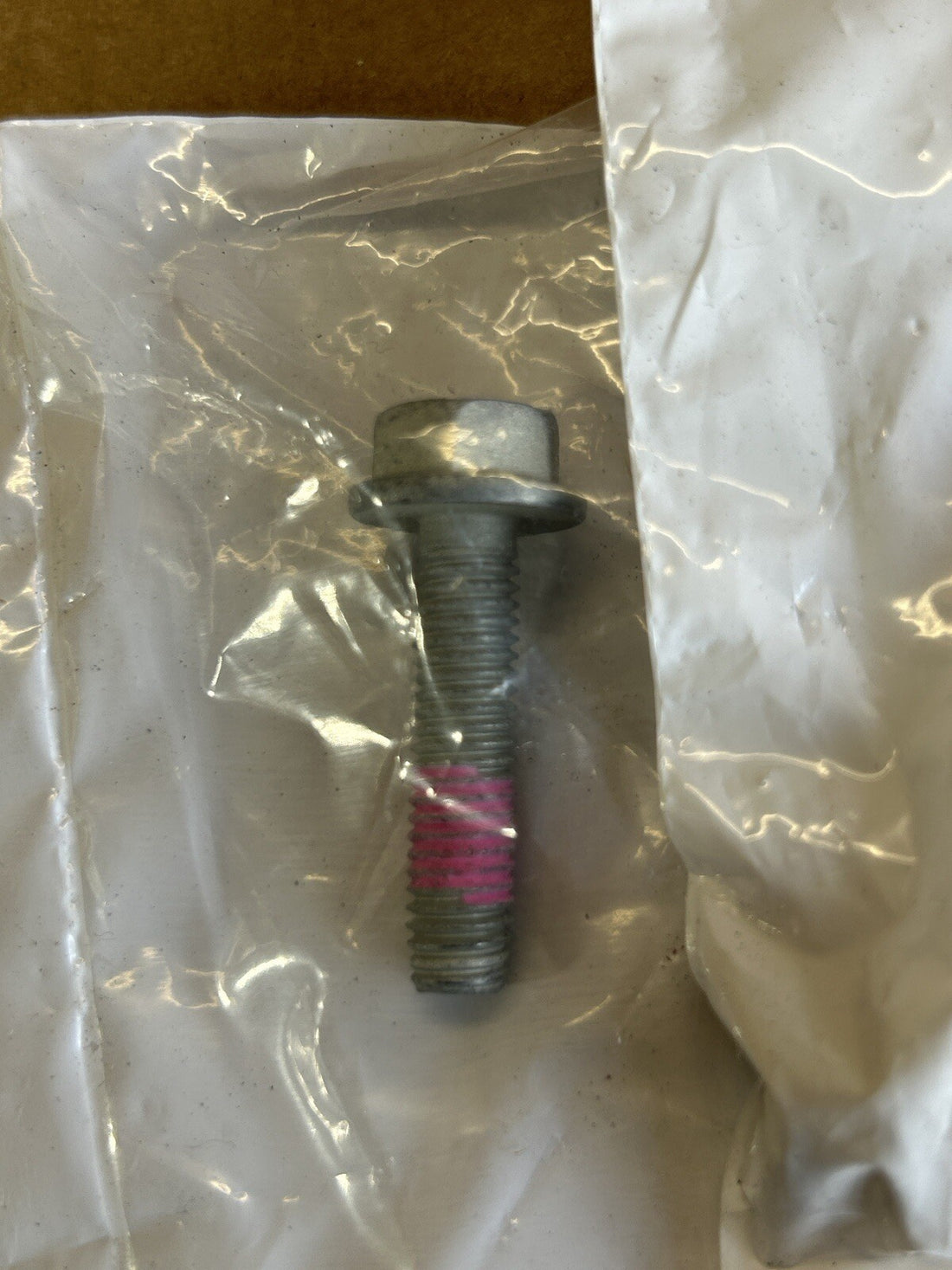 ✅ Tesla Model S/X One Bolt New Bolt HF M8x30 PC109 ADH MAT 1008722-00-A