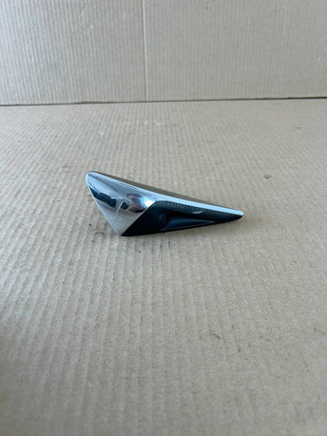 ✅ Tesla Model 3 Left Fender Camera Turn Signal Assembly 1125106-77-C /broken