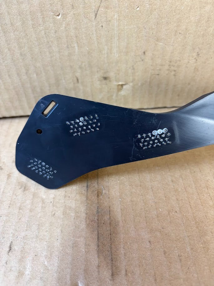 ✅ 25+ Tesla Model Yj Rear Left Lamp Bracket 1947143-00-C
