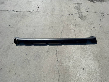 ✅16-20 Tesla Model X Right Rocker Panel Cover Outer Molding 1034219-00-B/scratch