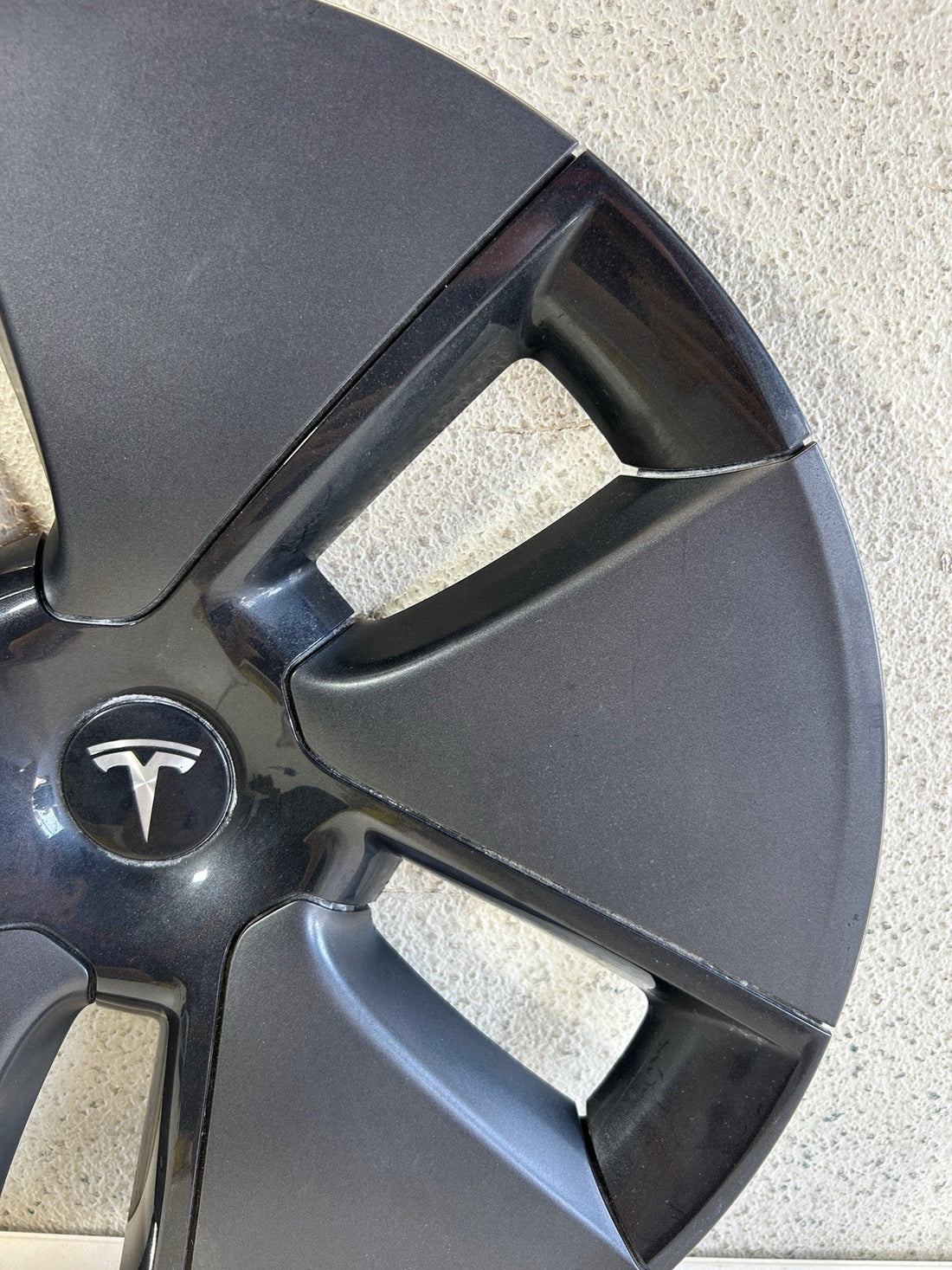✅ 2011-2018 TESLA MODEL 3 WHEEL HUB CAP 18" OEM 1044271