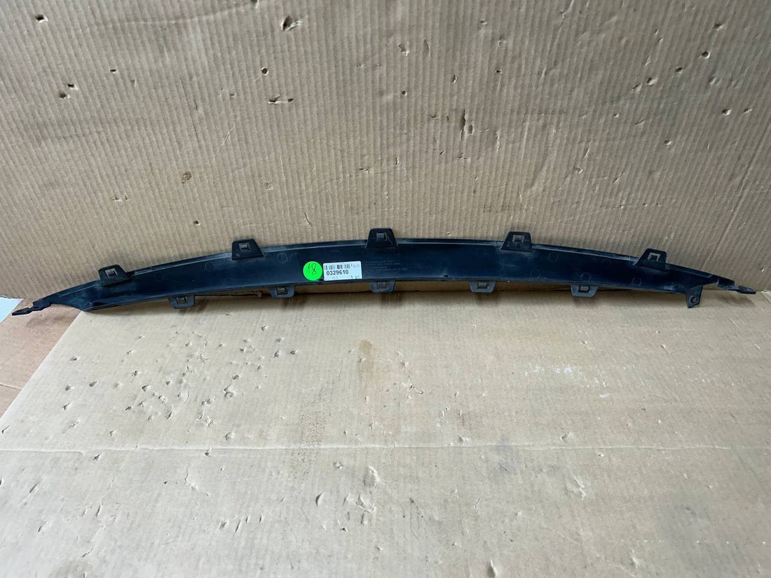 ✅16-20 Model X Front Bumper Fascia Lower Grille Upper Closing Panel 1047360-00-G
