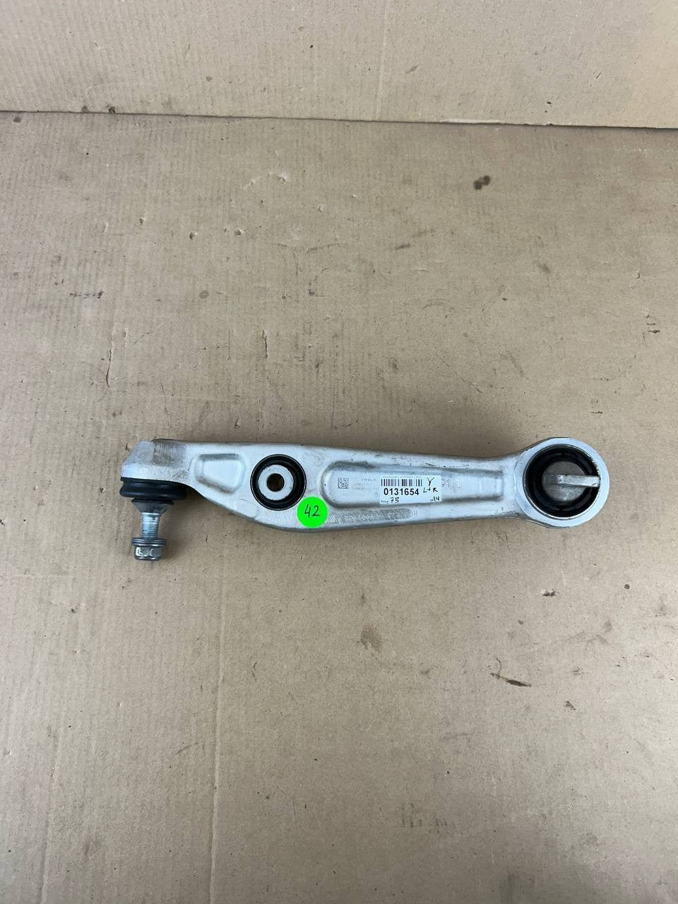 ✅ 20-24 OEM Tesla Model Y Front Left/Right Lower Control Arm 1188341-00-C