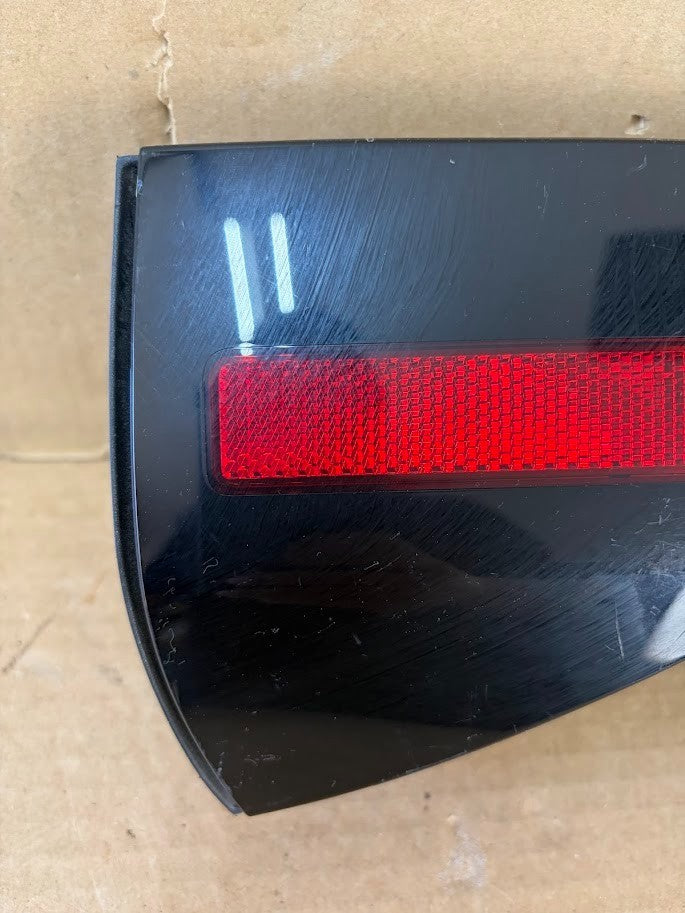 ✅ 2021+ Tesla Model S Passenger Right Charge Port Door Cover 1589147-00-A