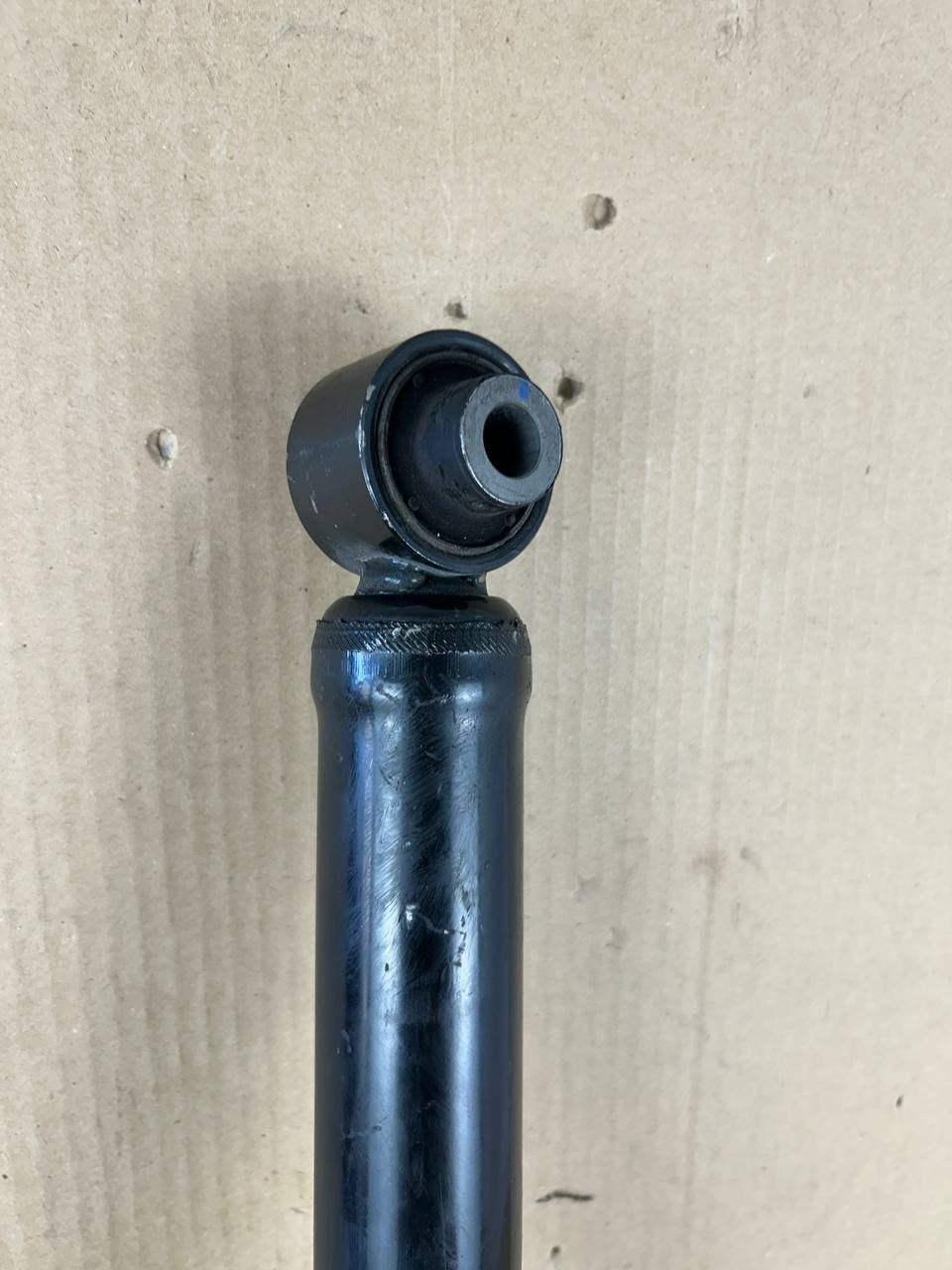 ✅ 25+ Tesla Model Y Rear Left or Right Side Shock Strut Damper 2288463-00-A