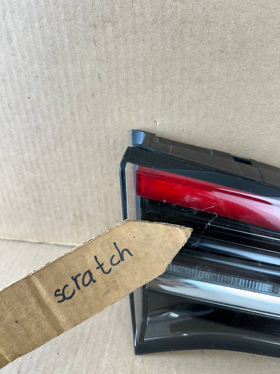 ✅ Tesla Model Y/3 2021-2023 Left Inner Tail Lamp (4 PIN) 1502088-00-B /scratches