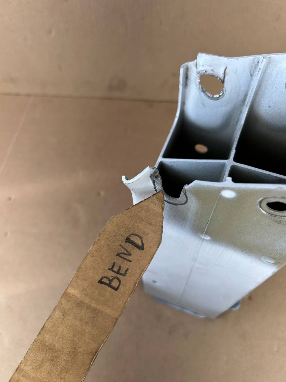 ✅OEM 17-23 Tesla Model 3 Front Left Bumper Reinforcement Rail 1088148 /bend