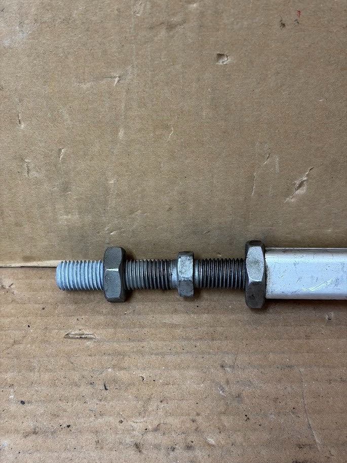✅ 2024-2025 Tesla Cybertruck Rear Steering Gear Toe Link Assembly 1250841-00-D