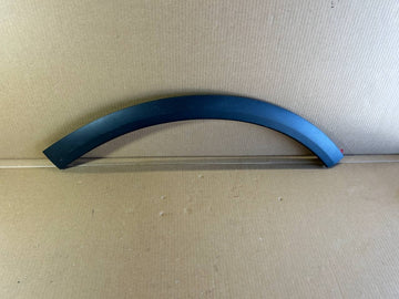 ✅16-20 Tesla Model X Rear Left Door Flare Molding 1045892-00-D/scratched